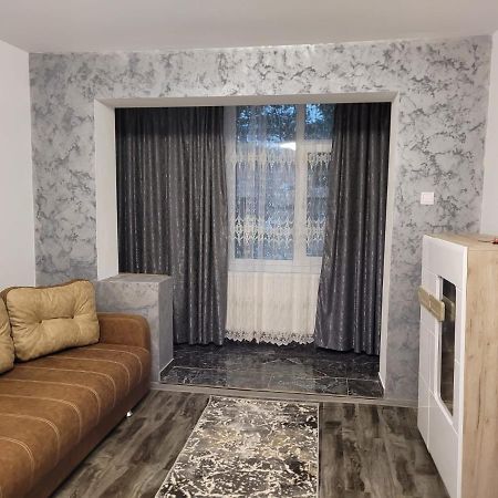 Apartament Regim Hotelier 2 Iasi Esterno foto