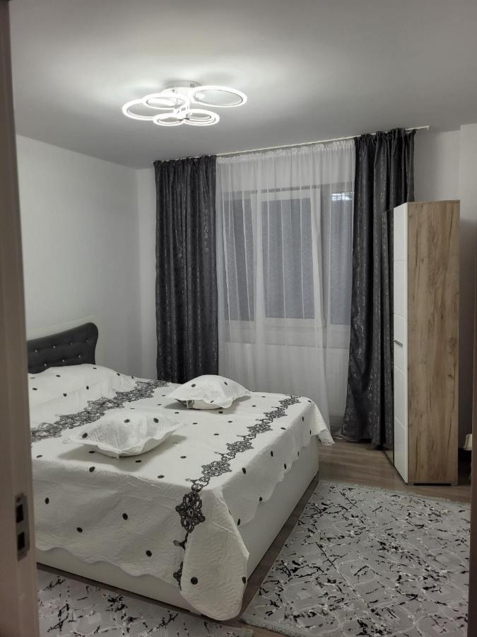 Apartament Regim Hotelier 2 Iasi Esterno foto