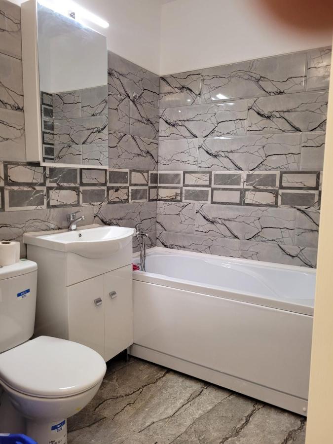 Apartament Regim Hotelier 2 Iasi Esterno foto